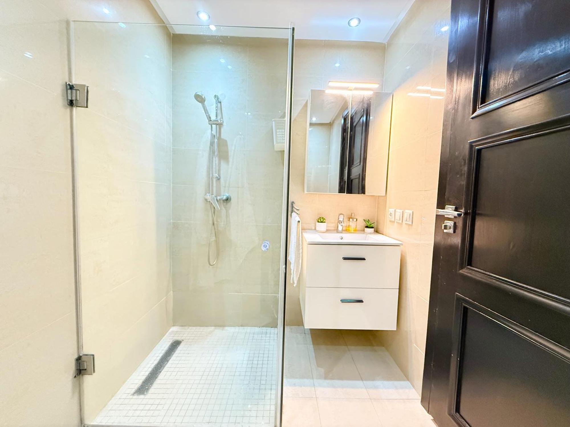 Cosy Greeny 3 Bdr - Downtown Near Oasis Train And Tramway Casablanca Exterior photo